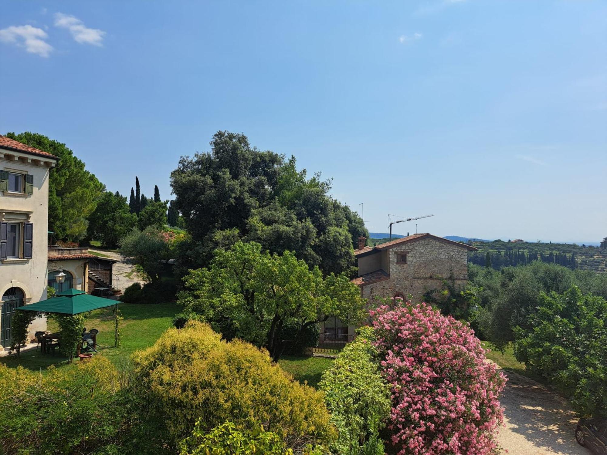 Collina Di Verona Borgo San Mattia Luaran gambar